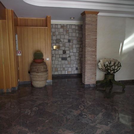 Il Girasole Hotel Terracina Exterior photo